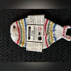 Fun Striped Fish 🐟 Scrubber